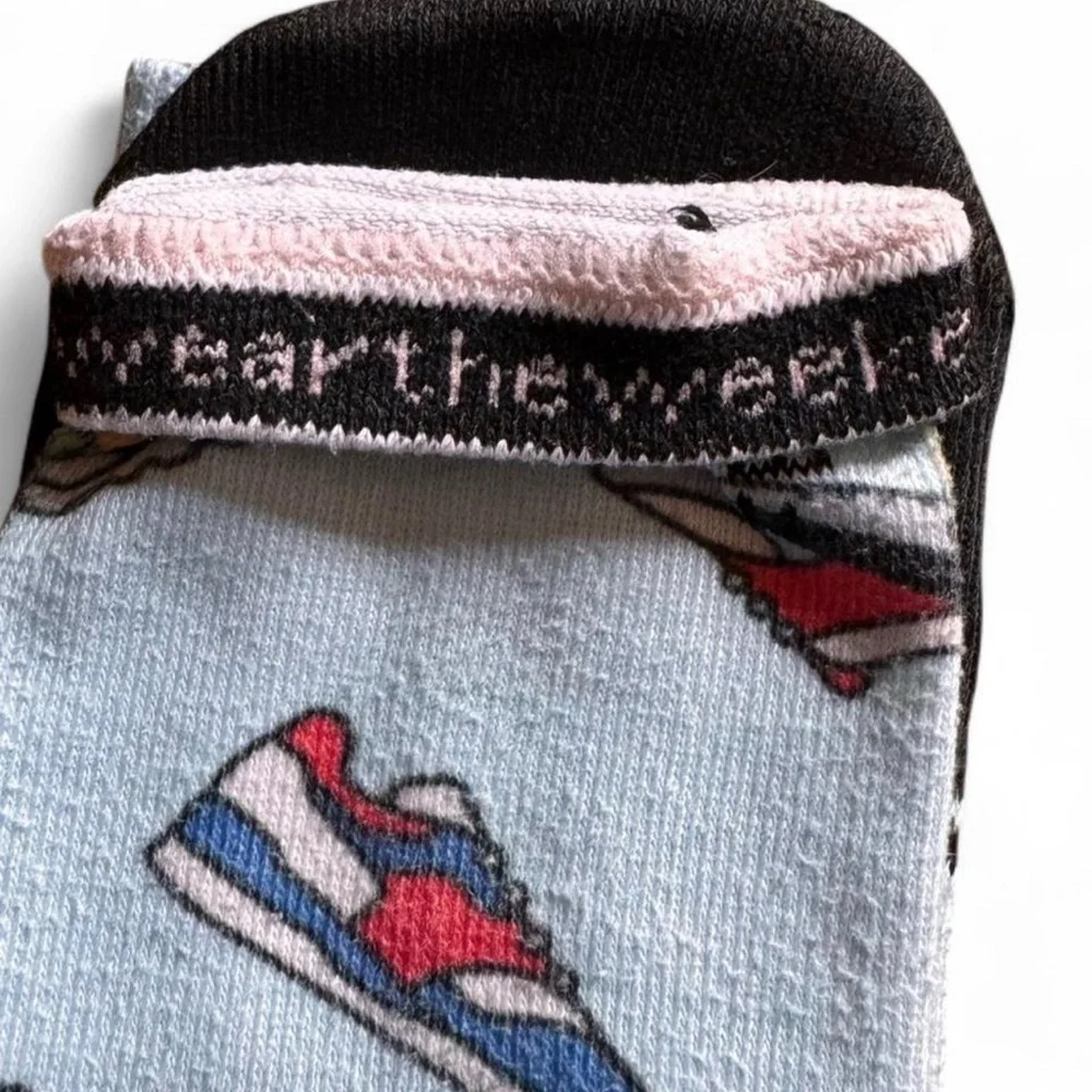 FEAT. Sock Co. Boys Sneaker Print Crew Socks - Small
